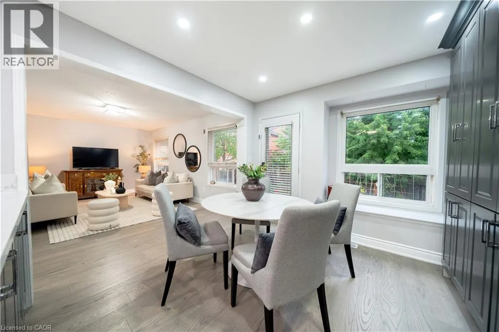 2276 FAIRMOUNT Drive