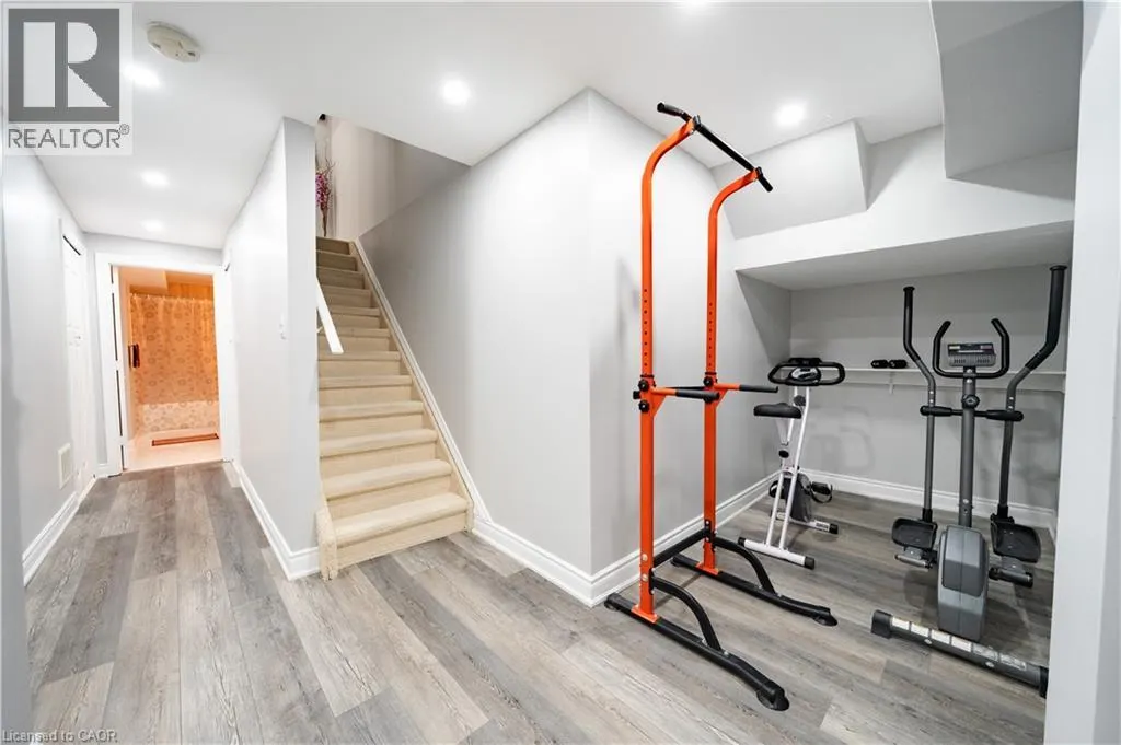 2276 FAIRMOUNT Drive