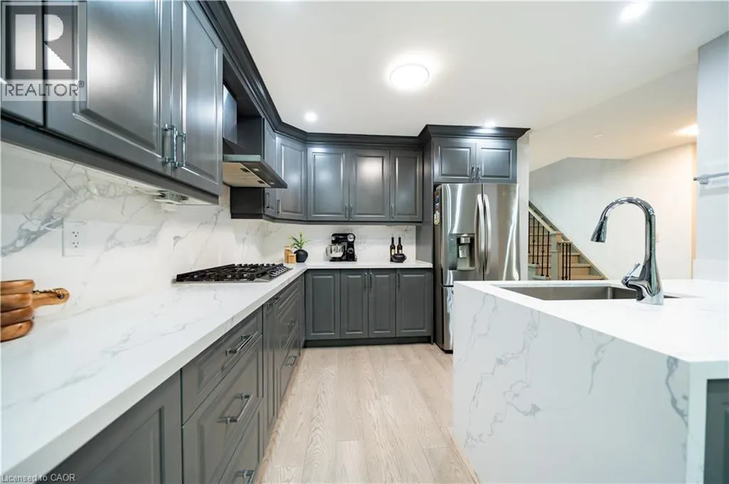 2276 FAIRMOUNT Drive