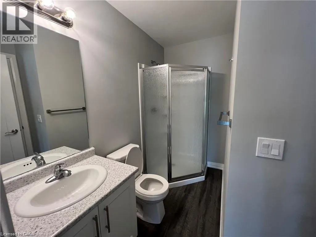 18 AQUA Lane