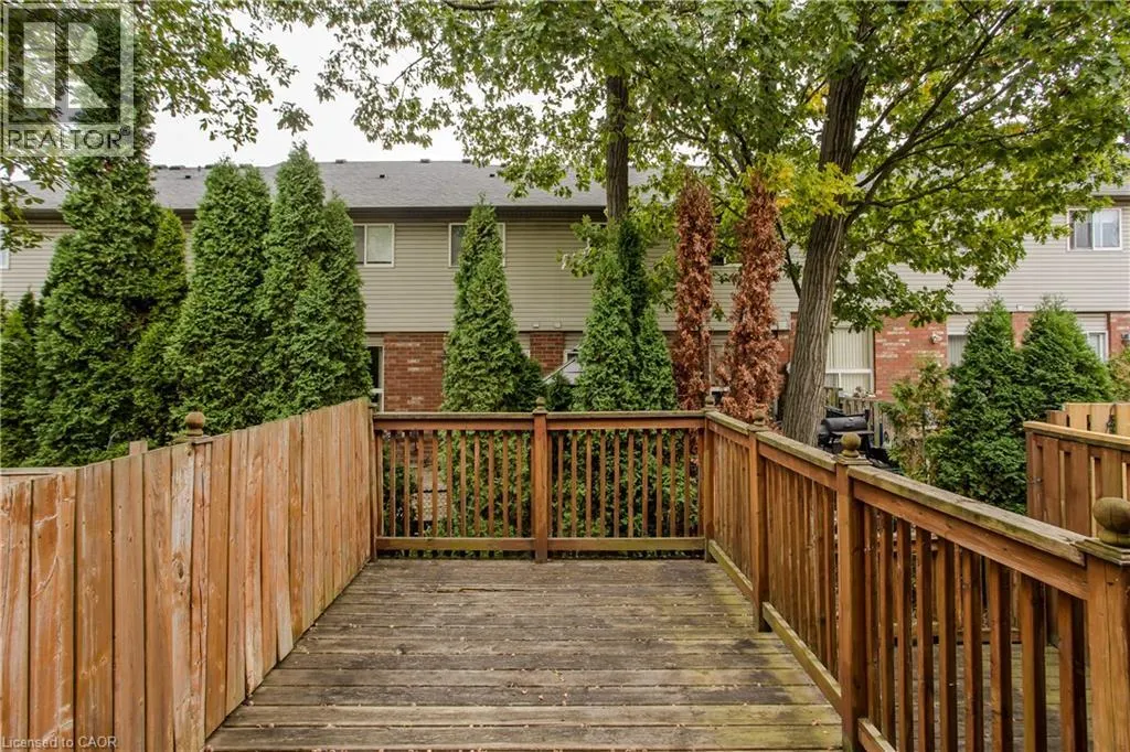 348 HIGHLAND Road Unit# 17 #17