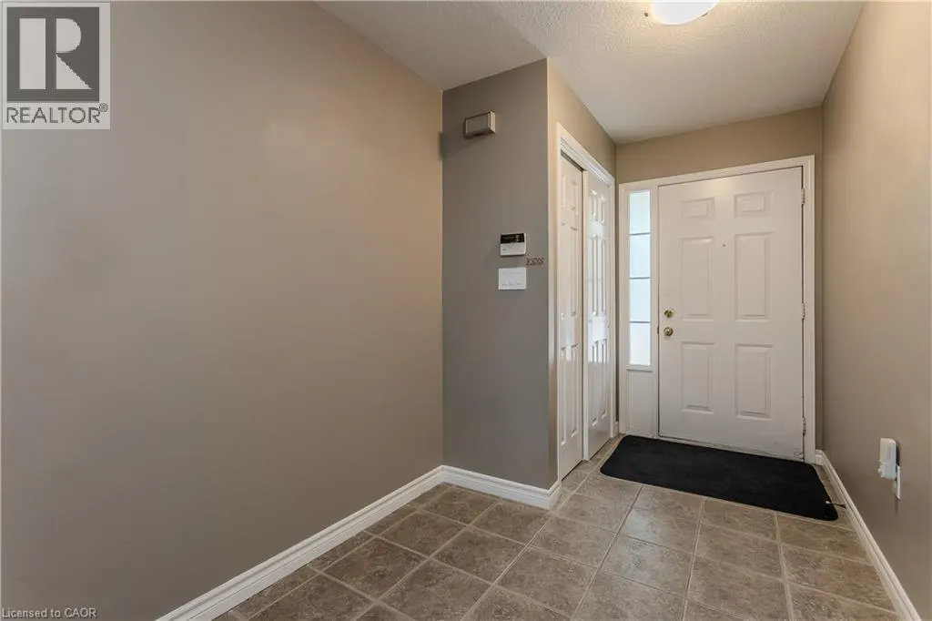 348 HIGHLAND Road Unit# 17 #17