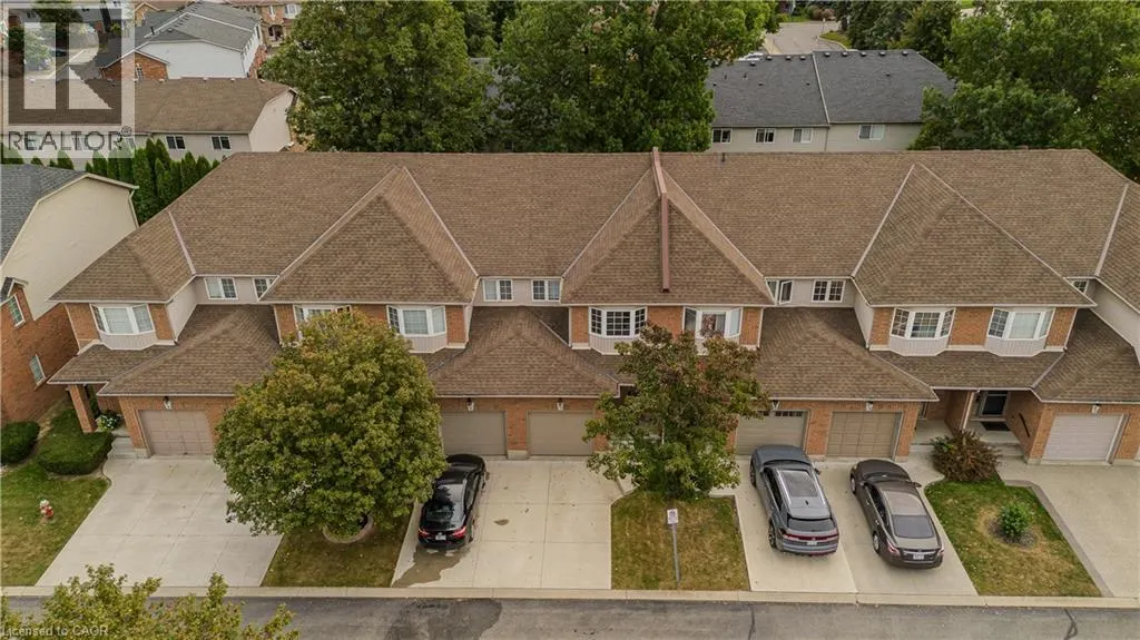 348 HIGHLAND Road Unit# 17 #17
