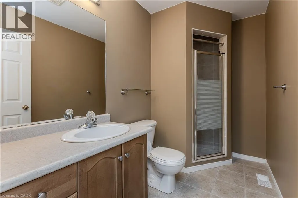 348 HIGHLAND Road Unit# 17 #17