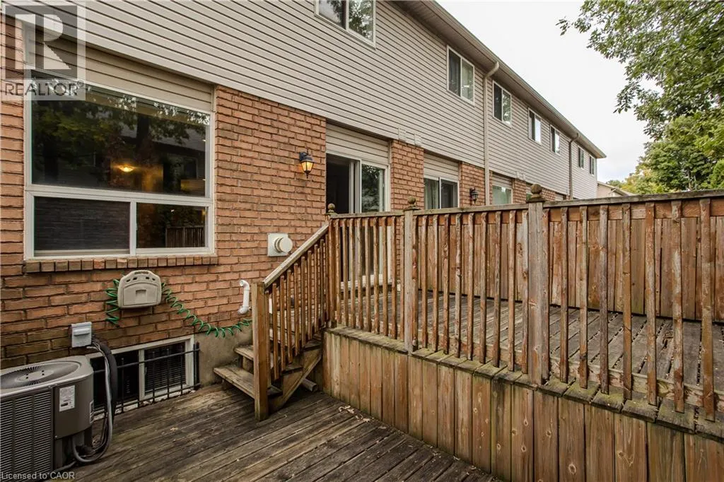 348 HIGHLAND Road Unit# 17 #17