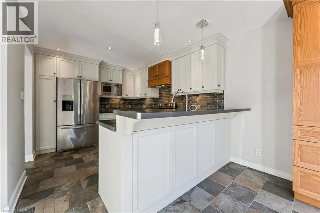 414 HAVENDALE Crescent