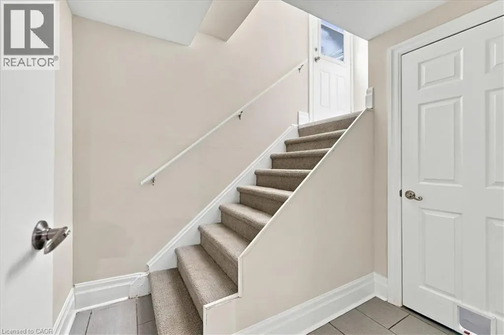 480 ROSSEAU Road