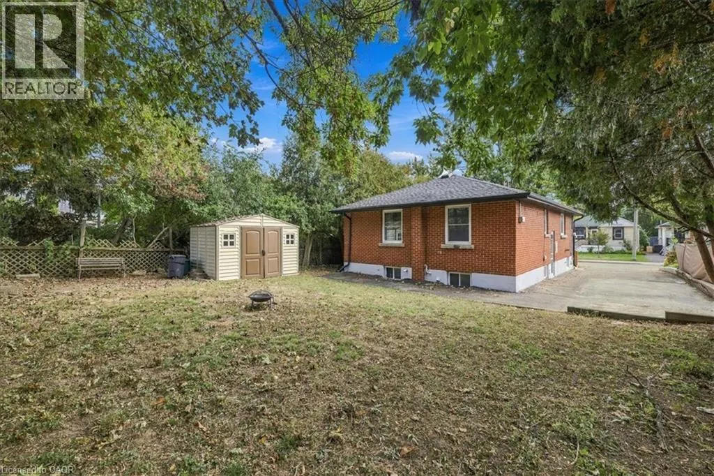 480 ROSSEAU Road