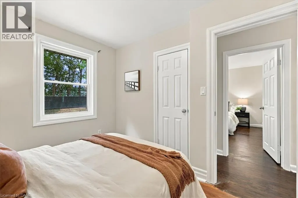 480 ROSSEAU Road