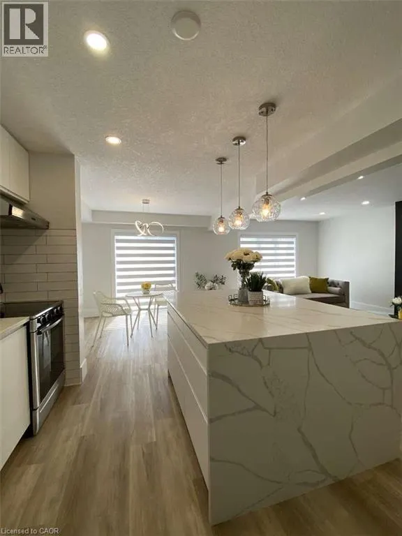 125 STEEPLERIDGE Street