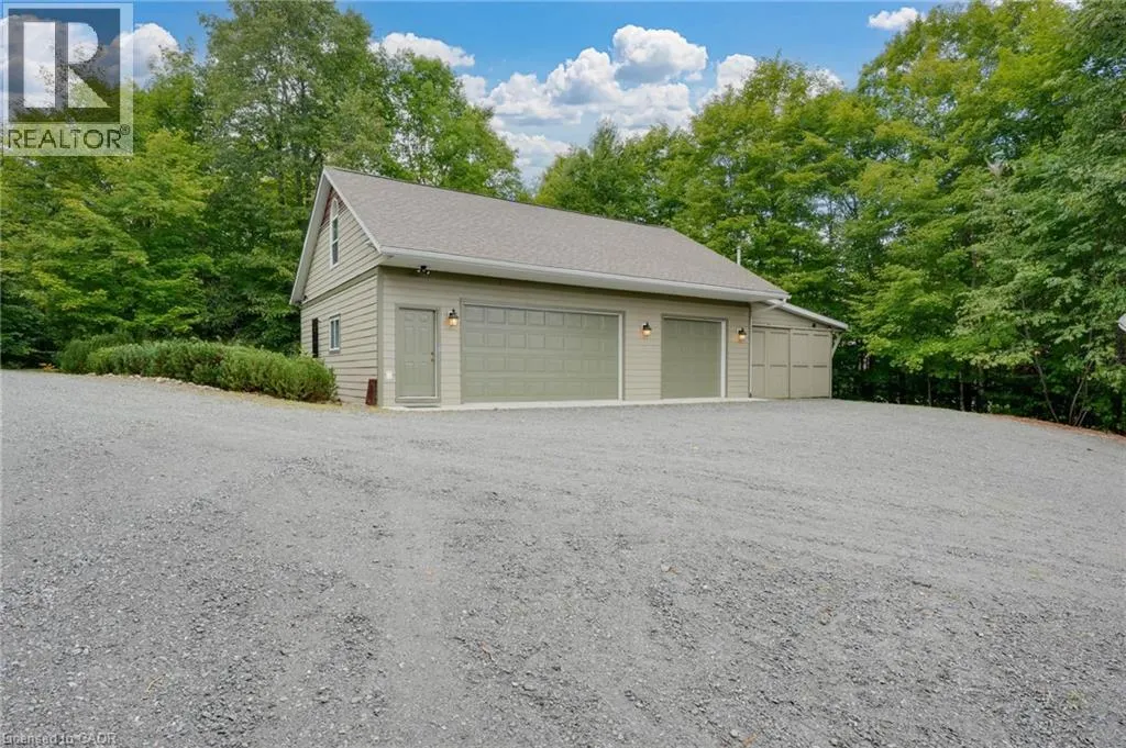36 MANITOUWABING ESTATES Road