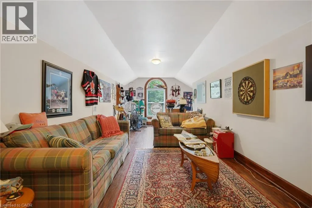 36 MANITOUWABING ESTATES Road