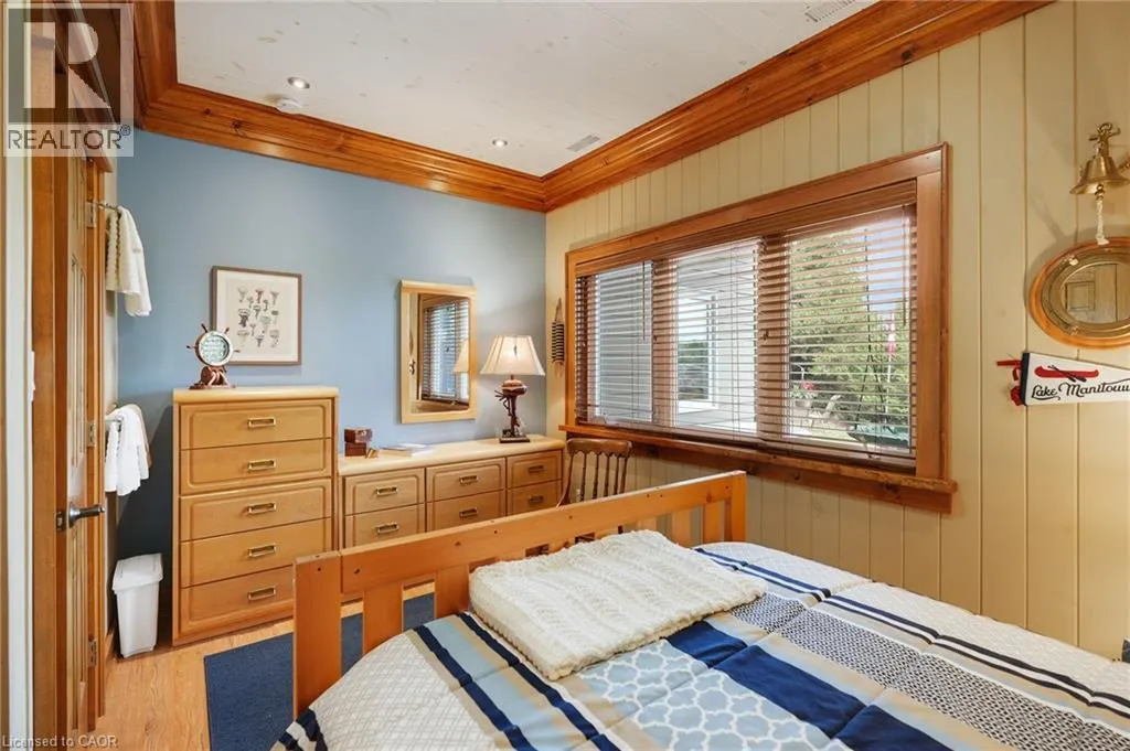 36 MANITOUWABING ESTATES Road