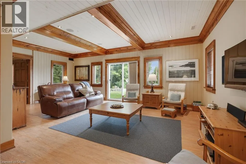 36 MANITOUWABING ESTATES Road