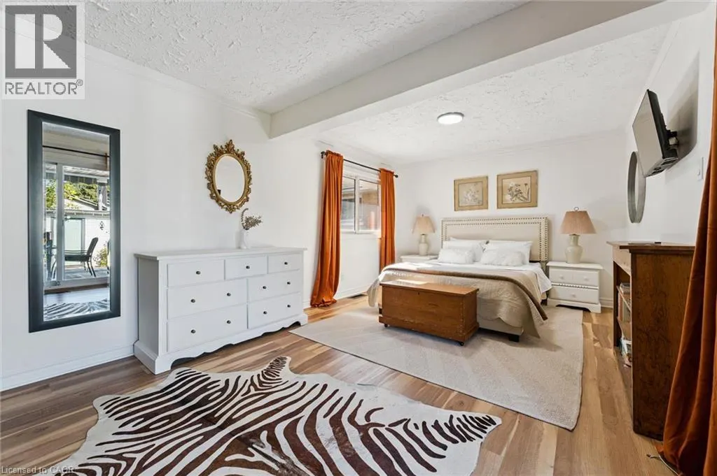 54 PINECREST Drive