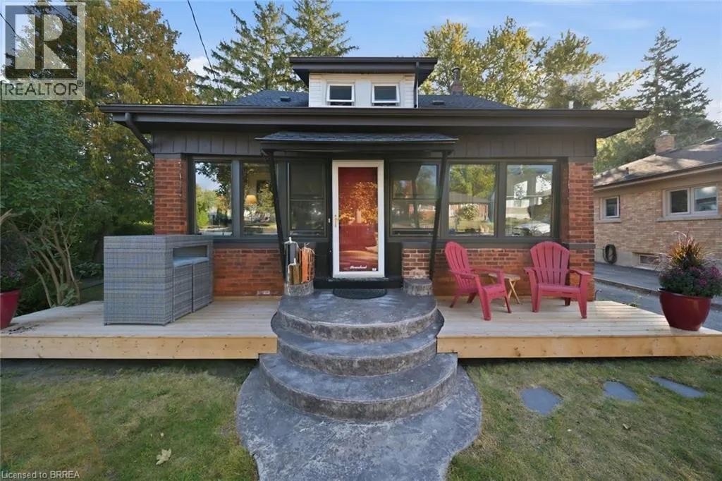 13 FOREST Road