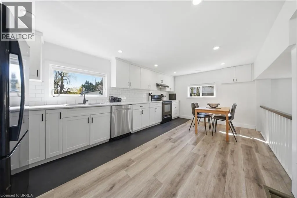 2500 PINEGROVE Road