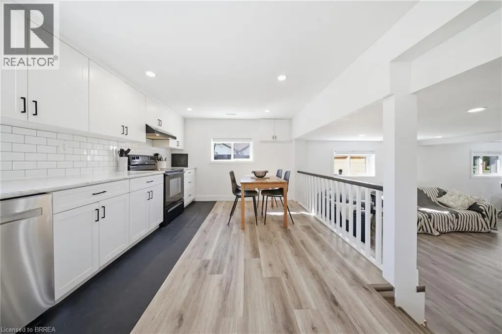 2500 PINEGROVE Road