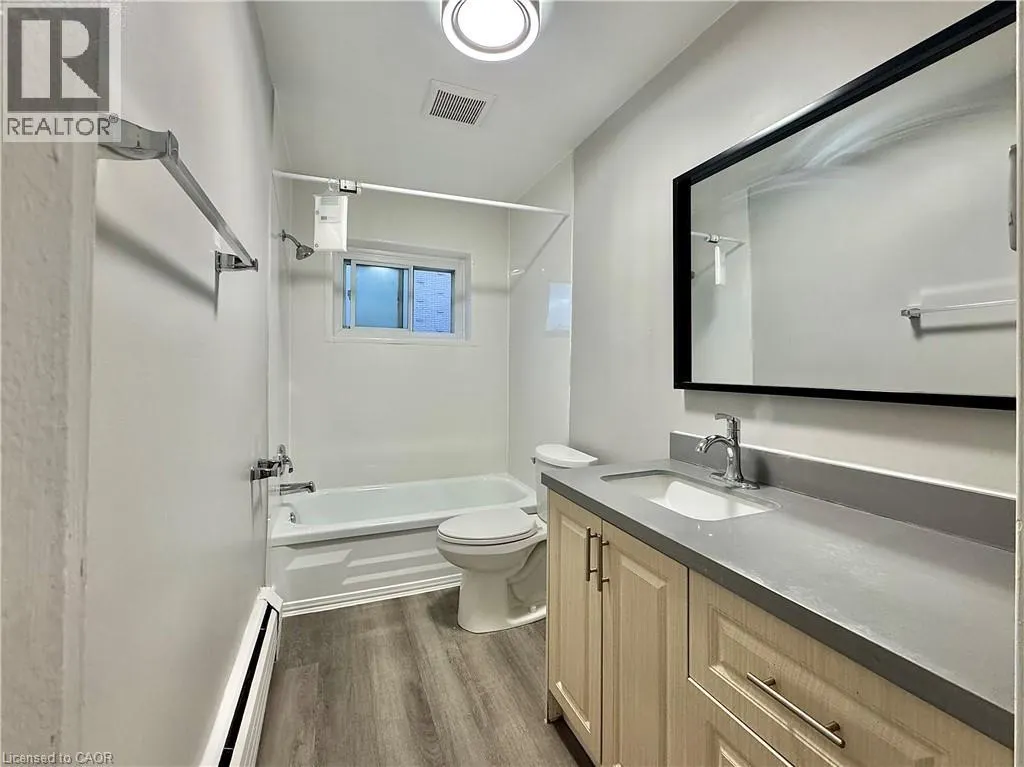 410 HAZEL Street Unit# 204 #204