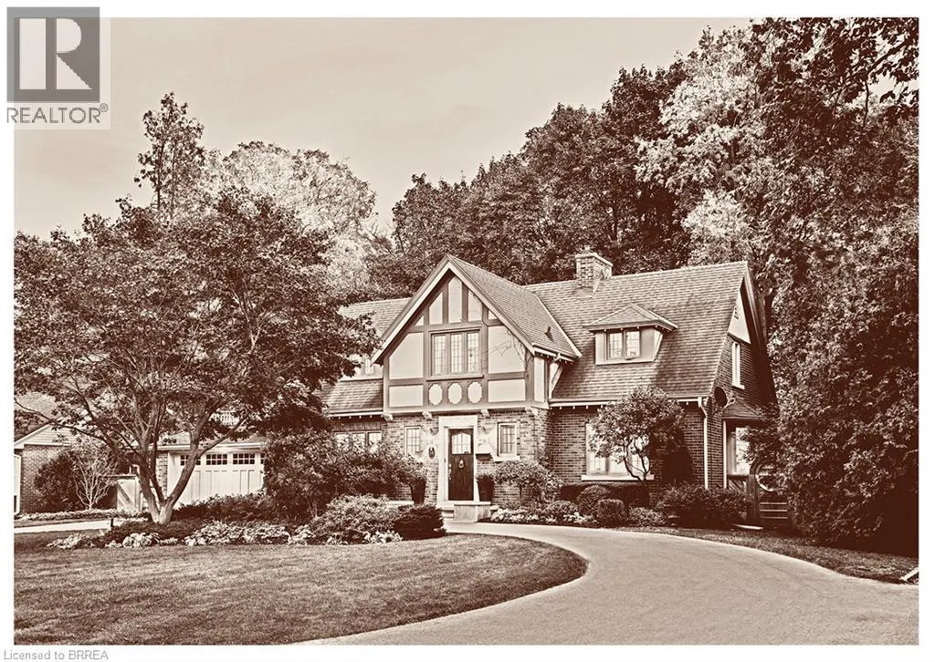 19 INWOOD Drive