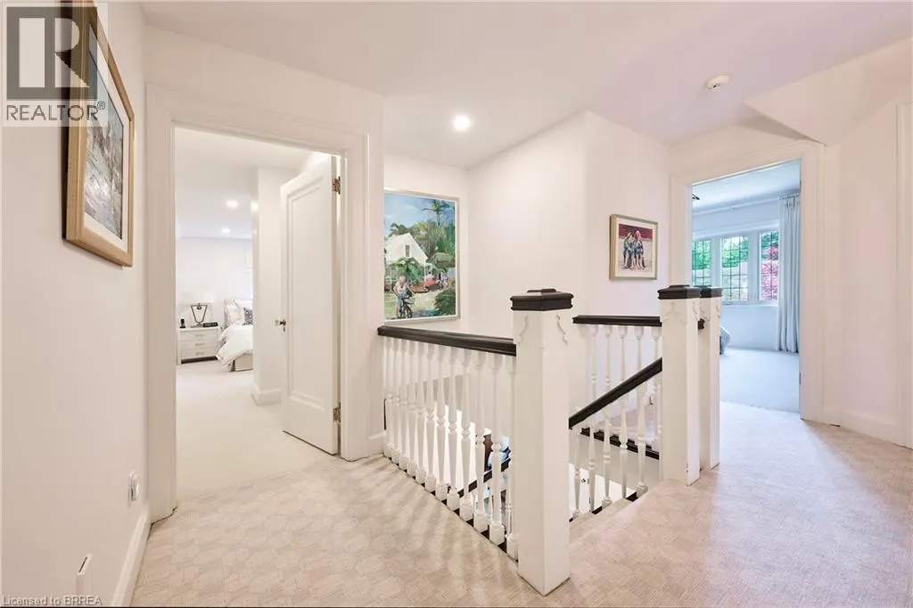 19 INWOOD Drive