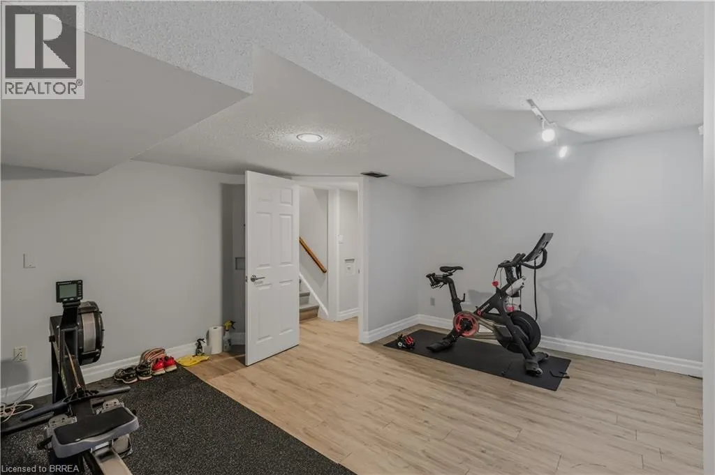 19 INWOOD Drive
