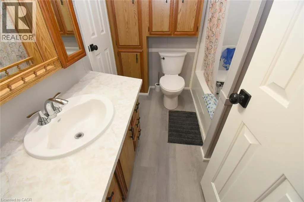 1085 W CONCESSION 10 Concession W Unit# 99 #99