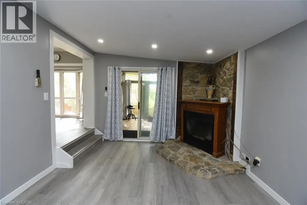 1085 W CONCESSION 10 Concession W Unit# 99 #99
