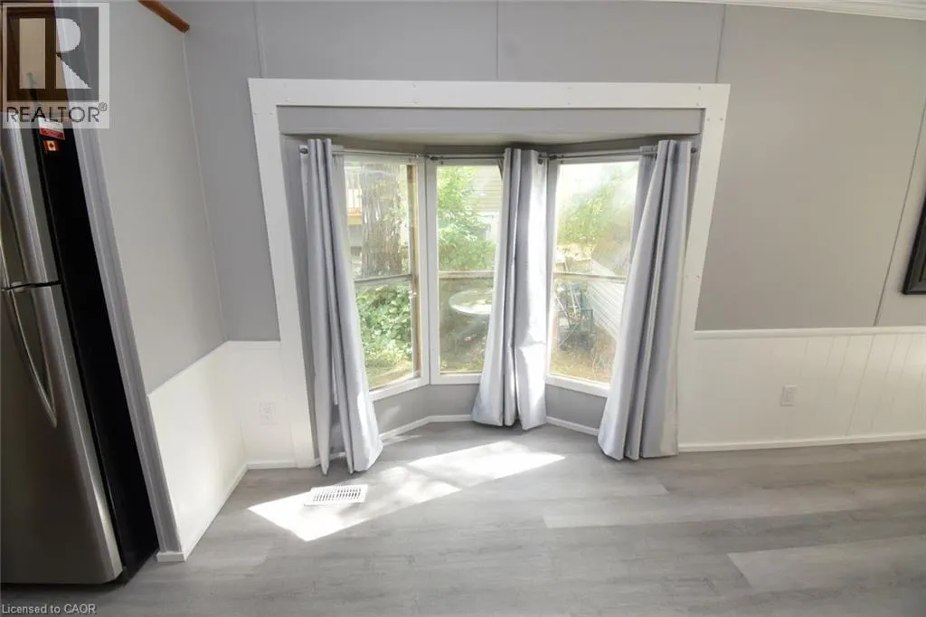 1085 W CONCESSION 10 Concession W Unit# 99 #99