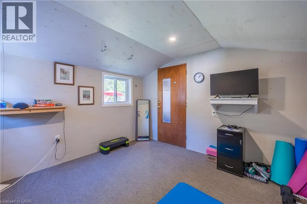30 GIBSON Drive