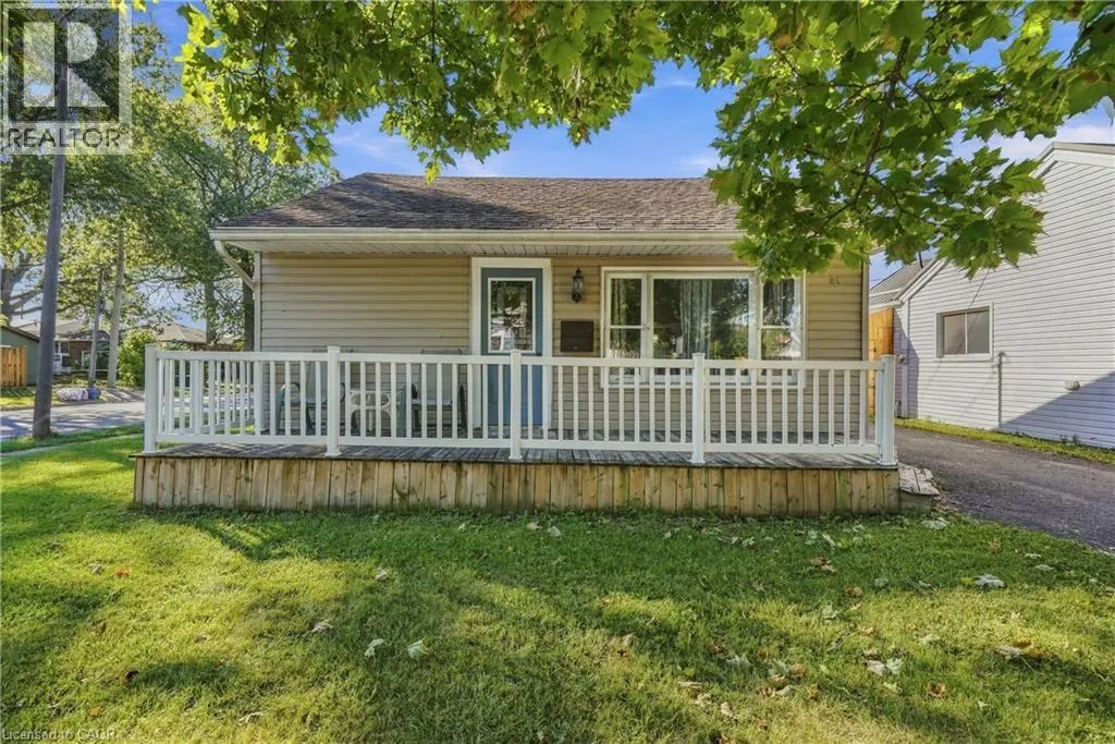 21 EXETER Avenue