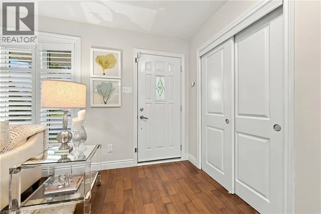 2231 URWIN Crescent