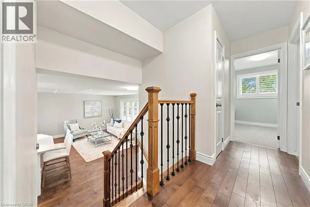 2231 URWIN Crescent