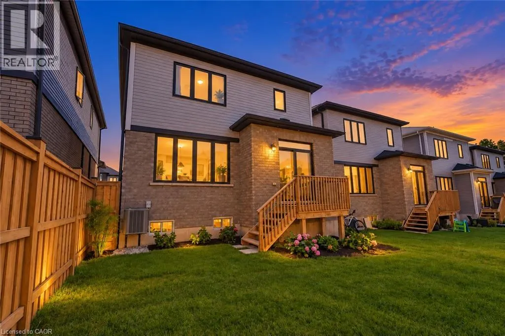 31 SANTOS Drive