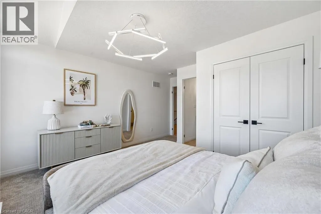 1681 DUNKIRK Avenue