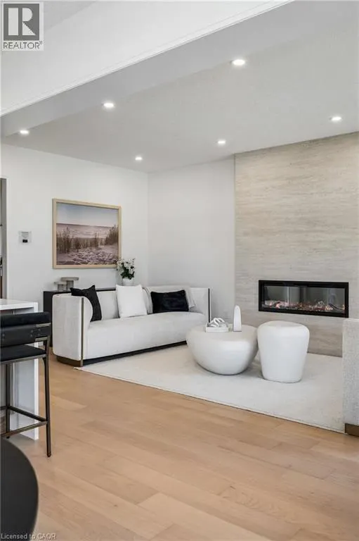 1681 DUNKIRK Avenue