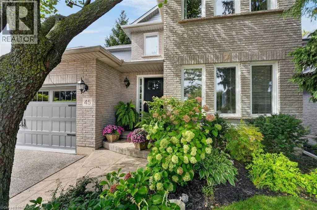 45 RICHMOND Crescent
