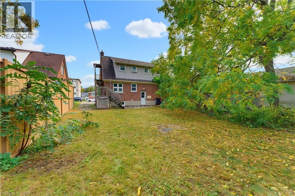 25 MEINZINGER Avenue