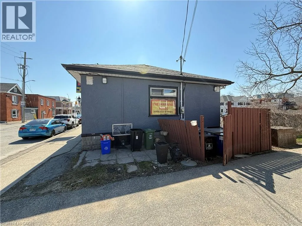 9 N MAIN Street N