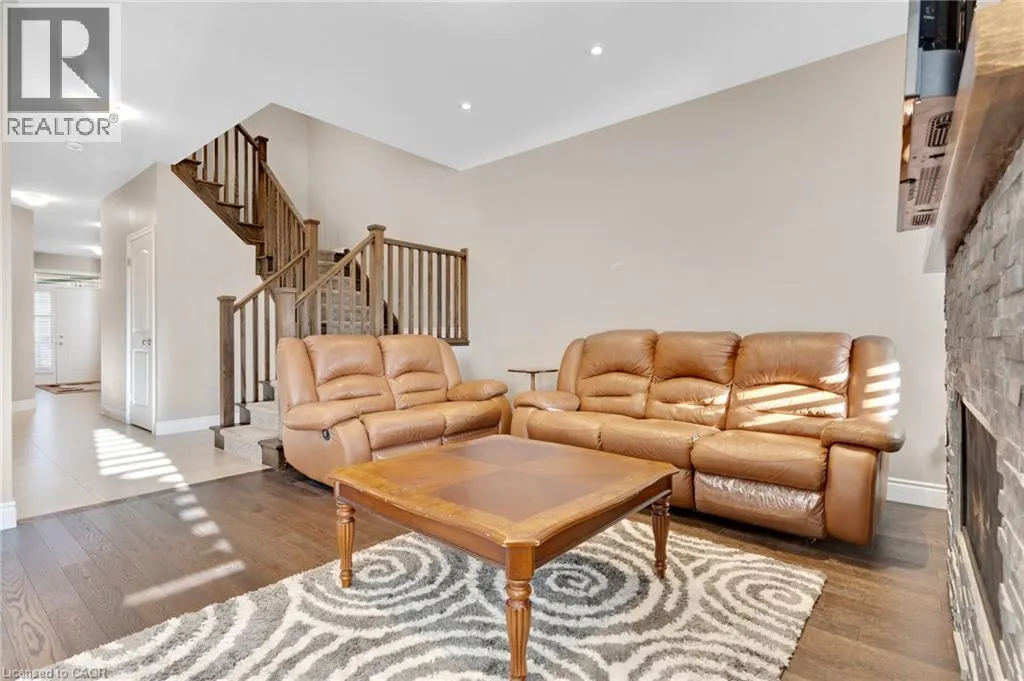 213 LADYSLIPPER Drive