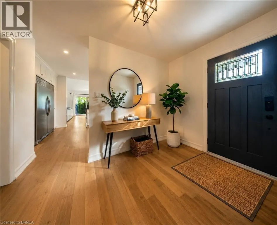 10 RESERVE Street