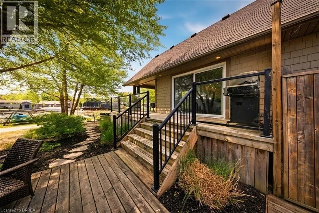 10 RESERVE Street