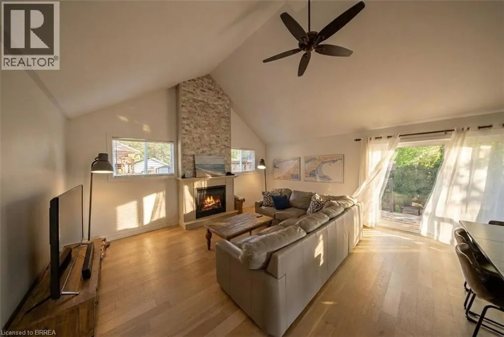 10 RESERVE Street