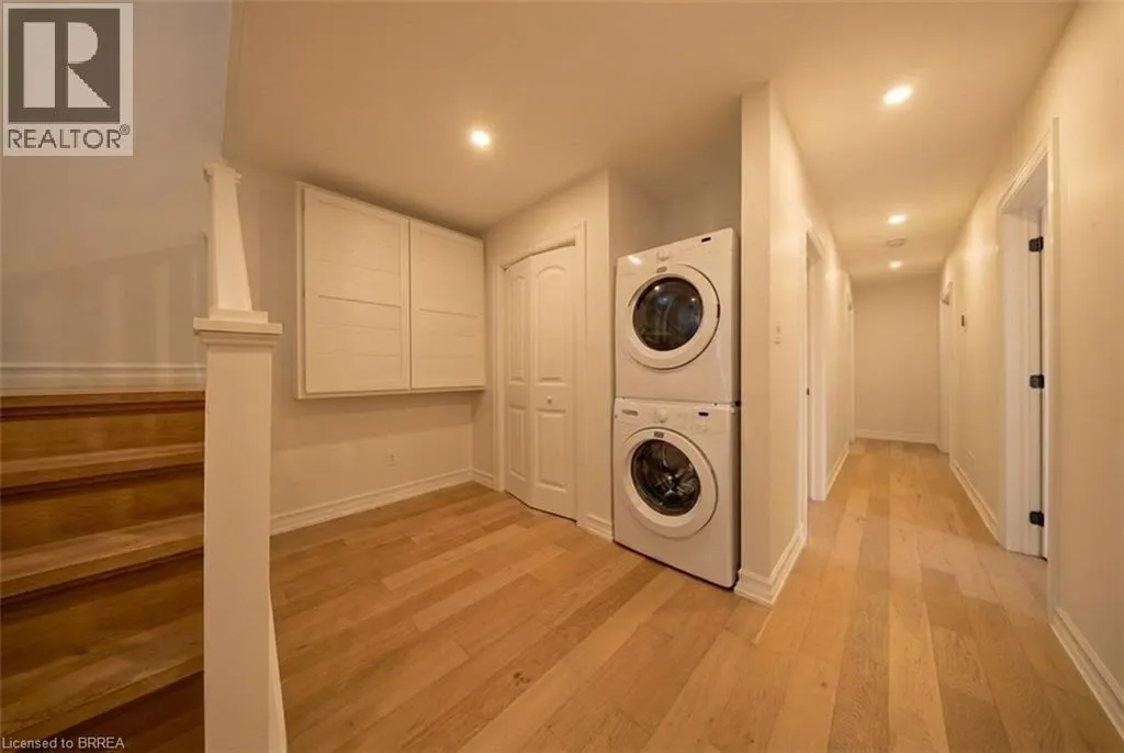 10 RESERVE Street