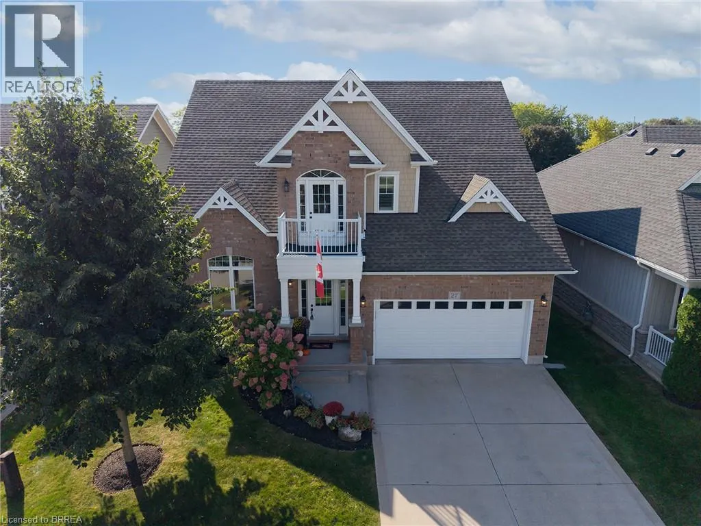 27 SCHOONER Drive