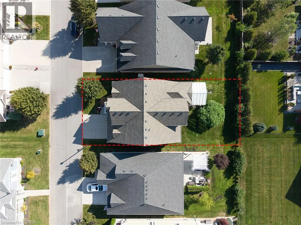27 SCHOONER Drive
