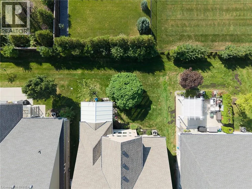 27 SCHOONER Drive