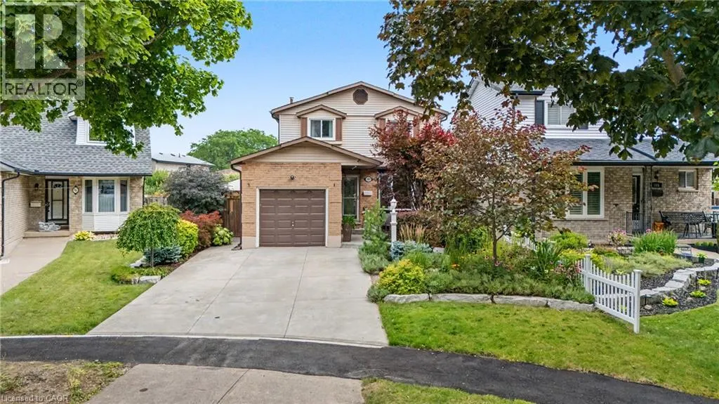 103 GLENASHTON Drive