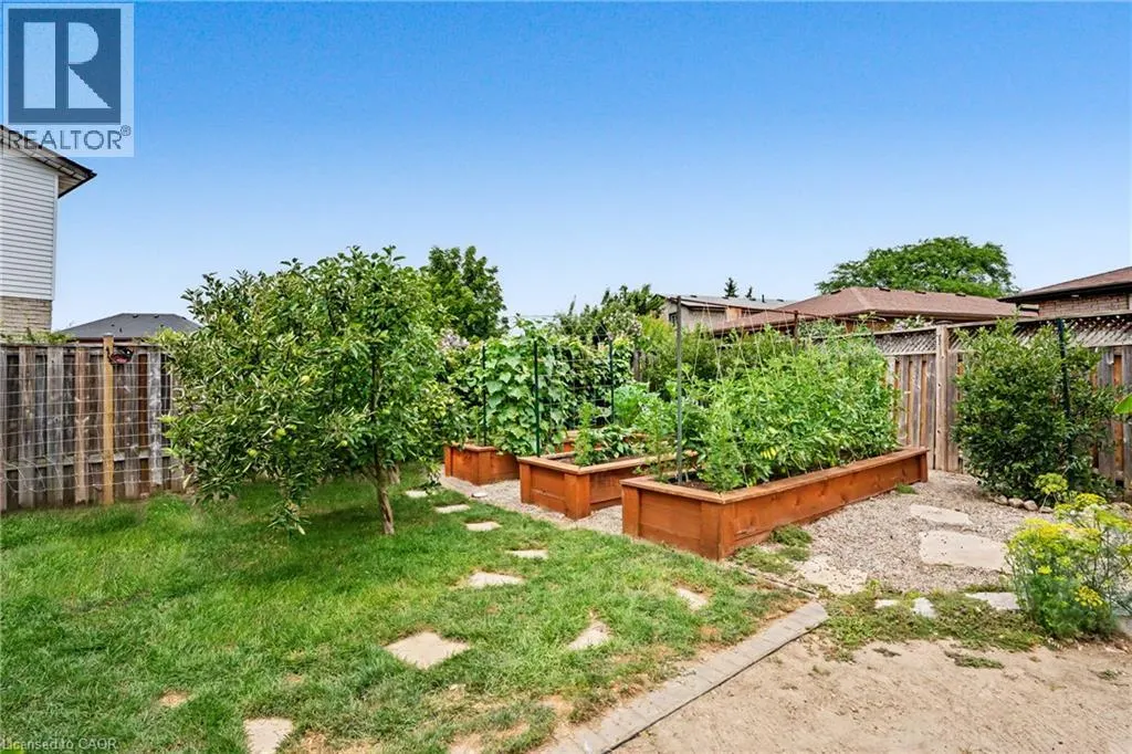 103 GLENASHTON Drive