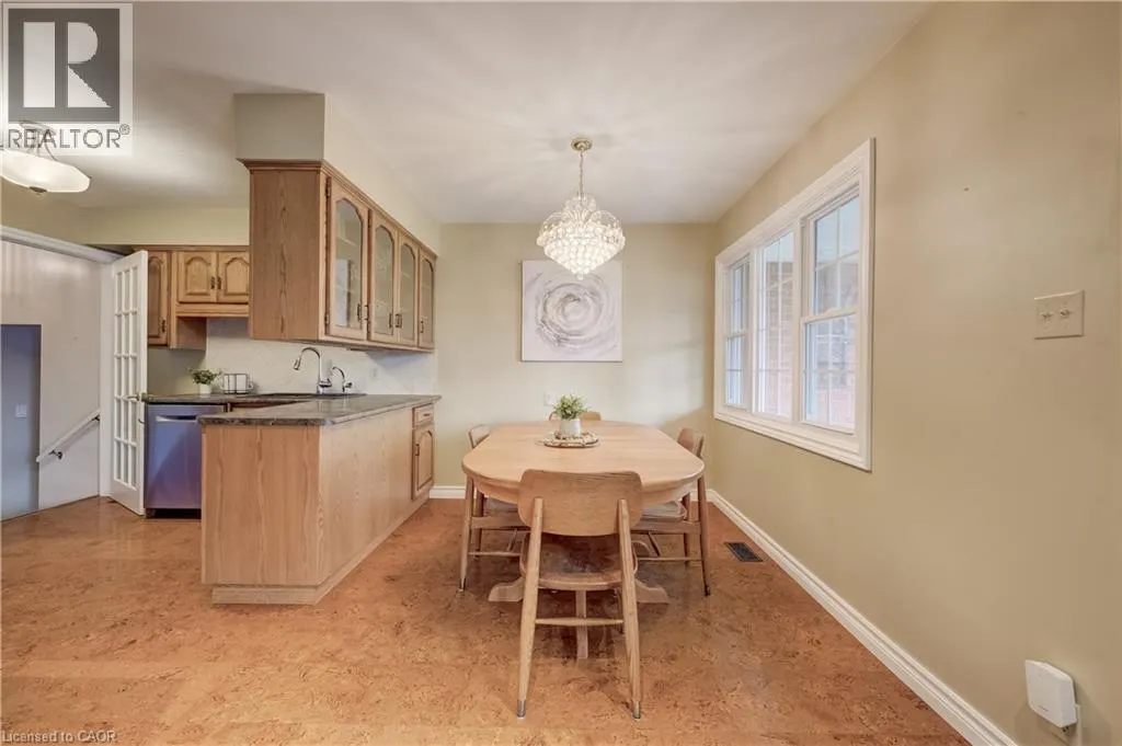 54 FAIRLAWN Road